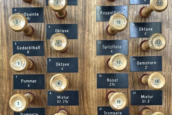 orgel-sk-img-3433-23829ACBEC-E98D-768D-608E-2F1073755FA1.jpg